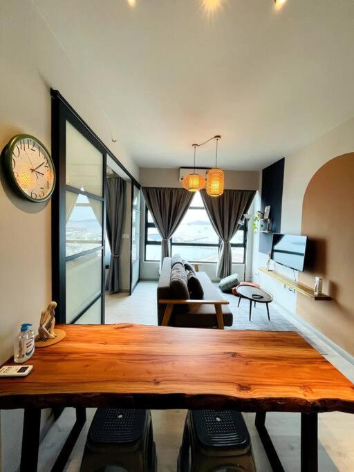 Jesselton Quay - Suite 1 By Staycation Suites Kk Kota Kinabalu Exterior foto