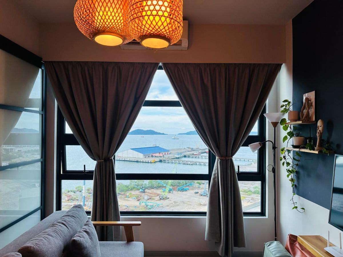 Jesselton Quay - Suite 1 By Staycation Suites Kk Kota Kinabalu Exterior foto