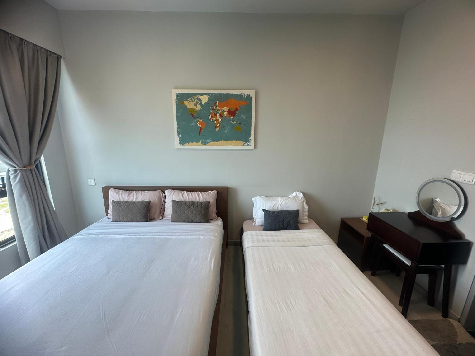 Jesselton Quay - Suite 1 By Staycation Suites Kk Kota Kinabalu Exterior foto